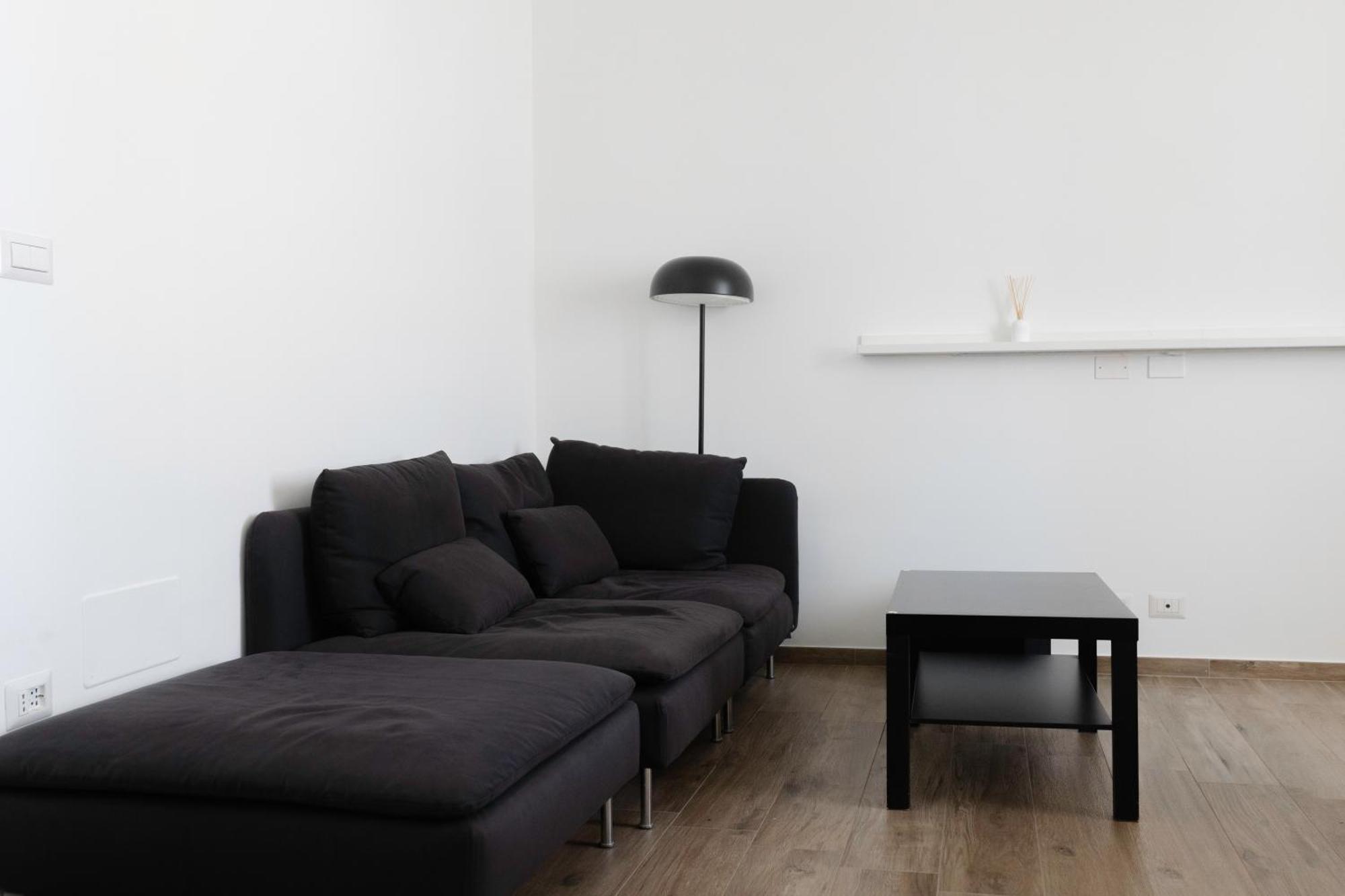Sunrise Waterfront - Central Apartment With Sea View Balcony - Молфета Екстериор снимка